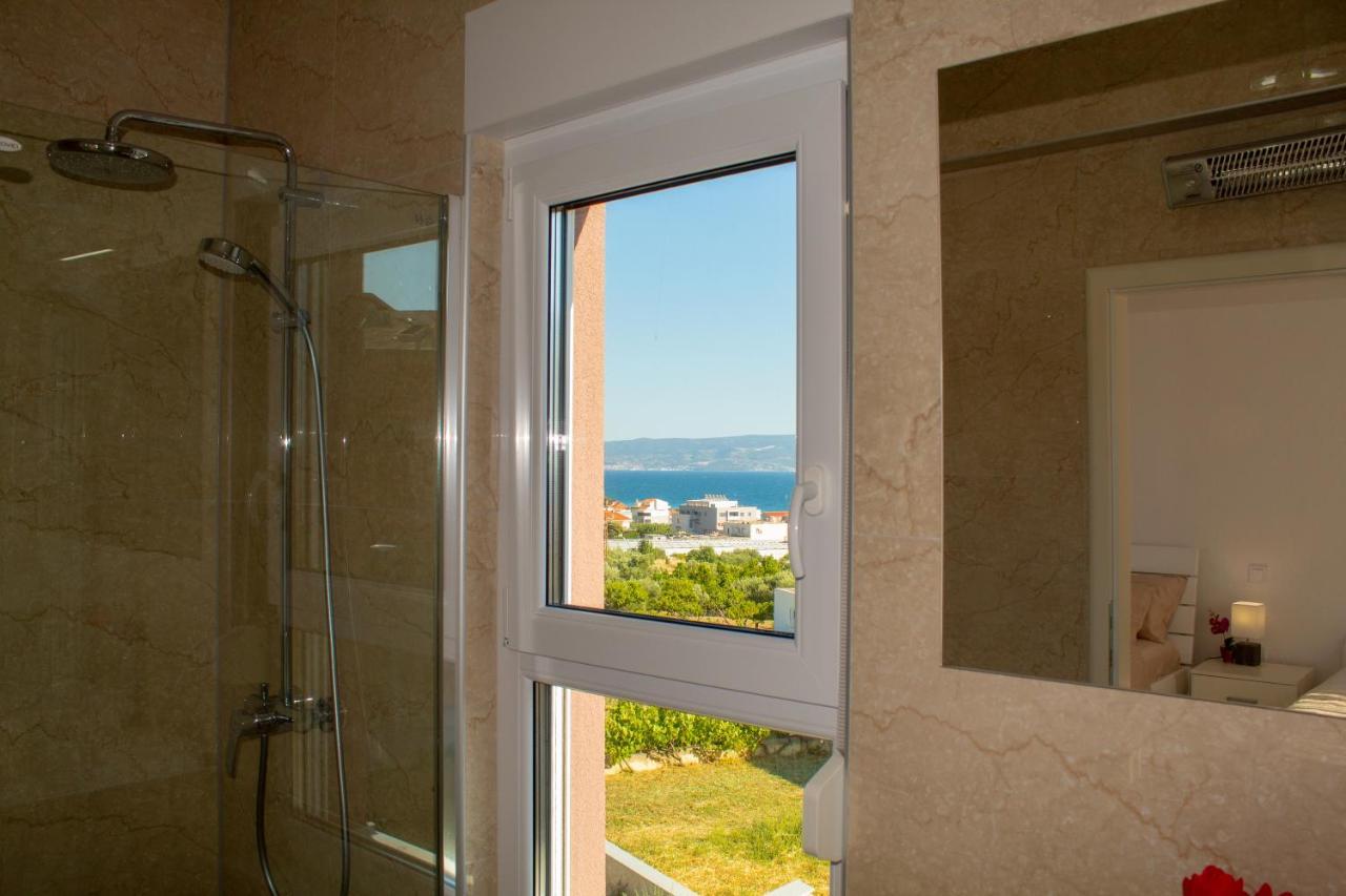 Modern Villa With Jacuzzi, Beautiful Sea View, Near Split! Villa 36A Podstrana Eksteriør billede