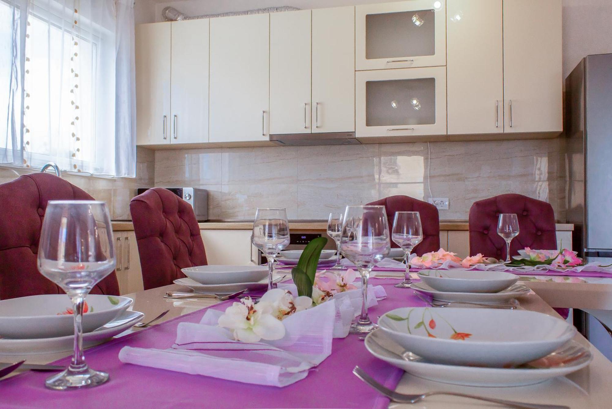 Modern Villa With Jacuzzi, Beautiful Sea View, Near Split! Villa 36A Podstrana Eksteriør billede
