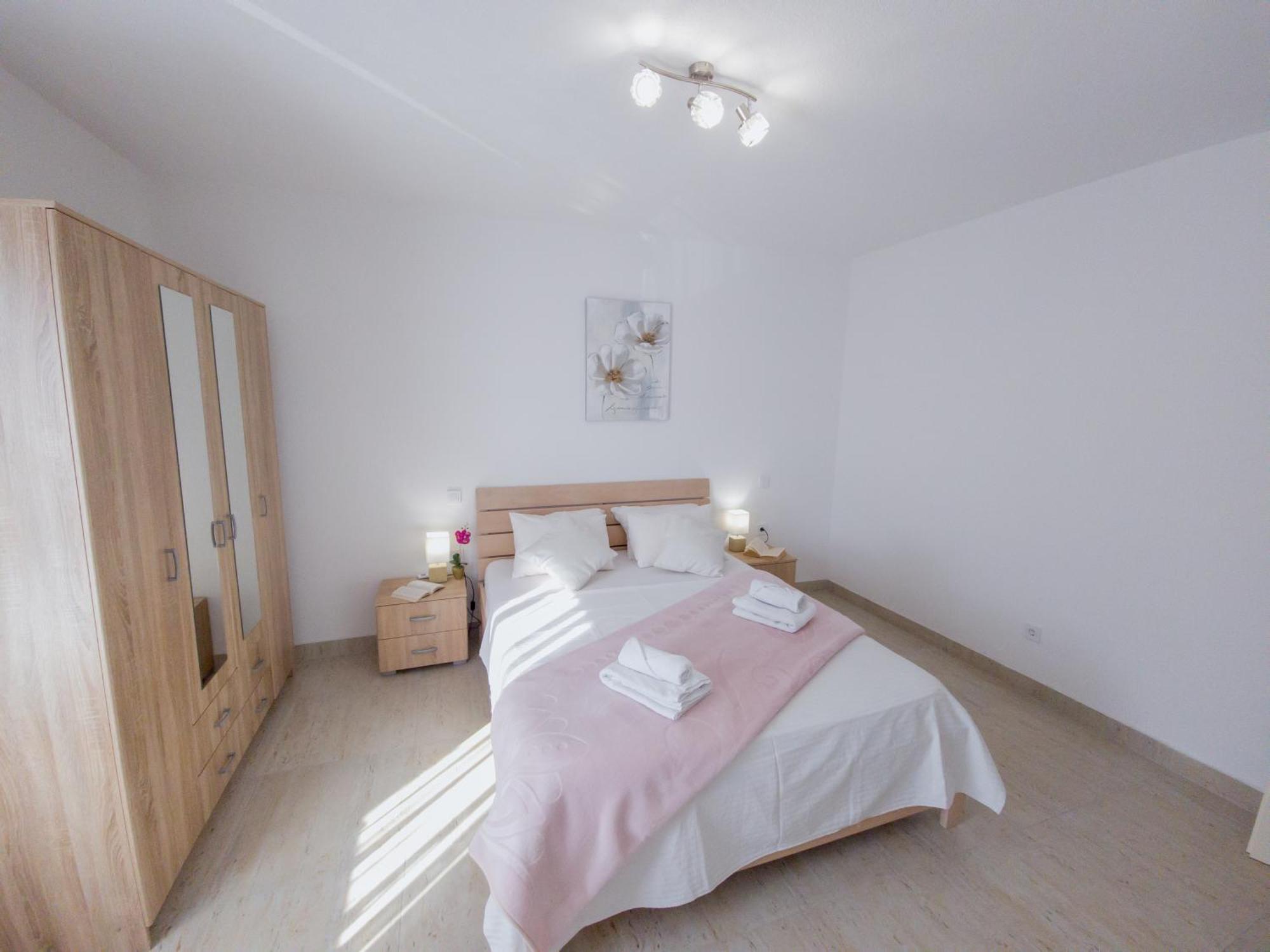 Modern Villa With Jacuzzi, Beautiful Sea View, Near Split! Villa 36A Podstrana Eksteriør billede
